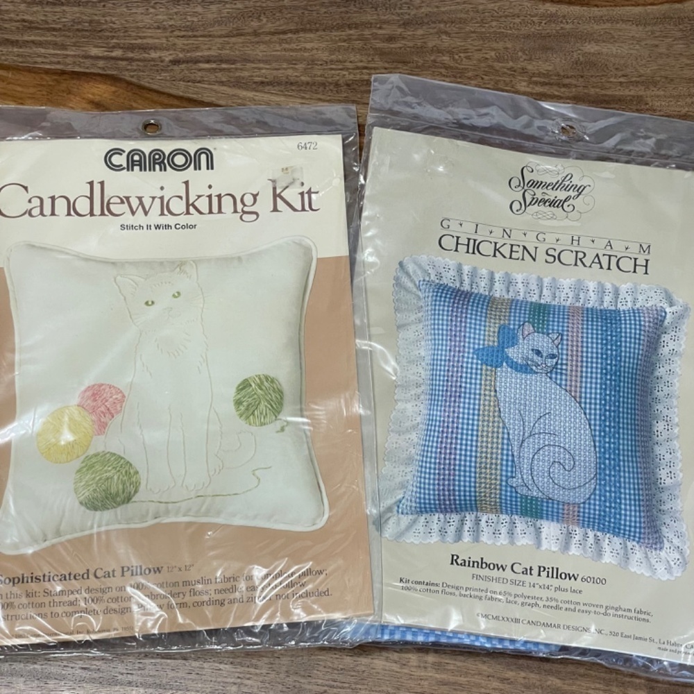 Cat Lover Craft Pillow kits Cross Stitch Needle Craft‎ Bundle Handcrafted
